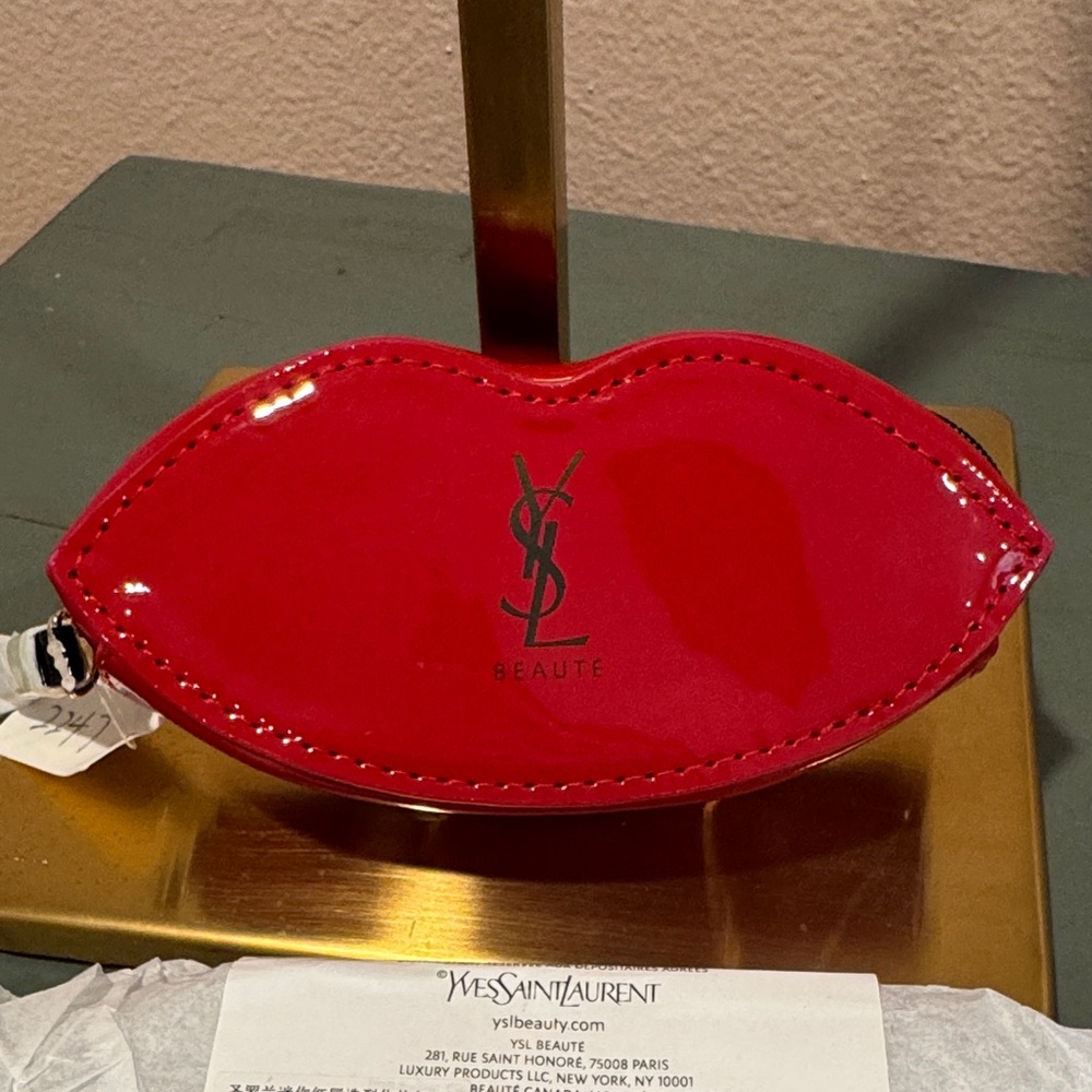 Yves Saint Laurent Glossy Red Lip Pouch GWP